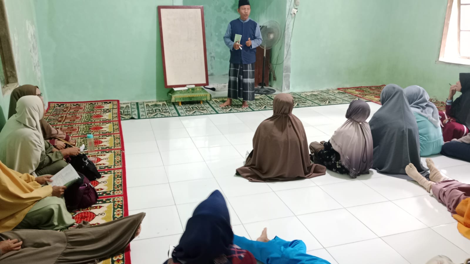 KUA Bunguran Tengah Gelar Program "GEBRAKAN" Bersama Majelis Taklim Mata Hati